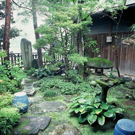 Sumiyoshi Ryokan Takayama  Bagian luar foto