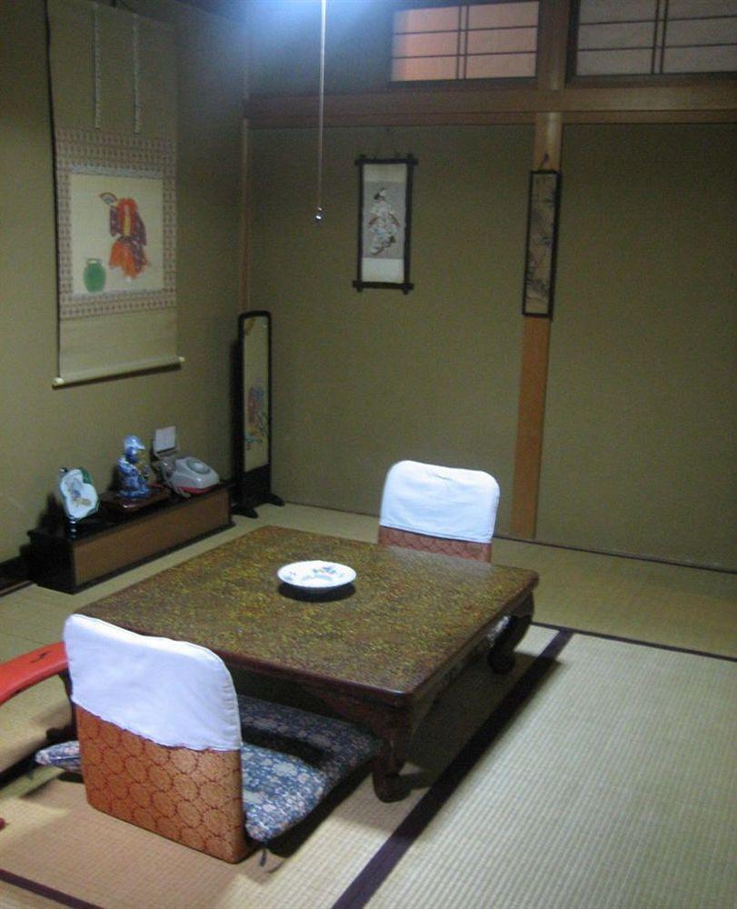 Sumiyoshi Ryokan Takayama  Bagian luar foto