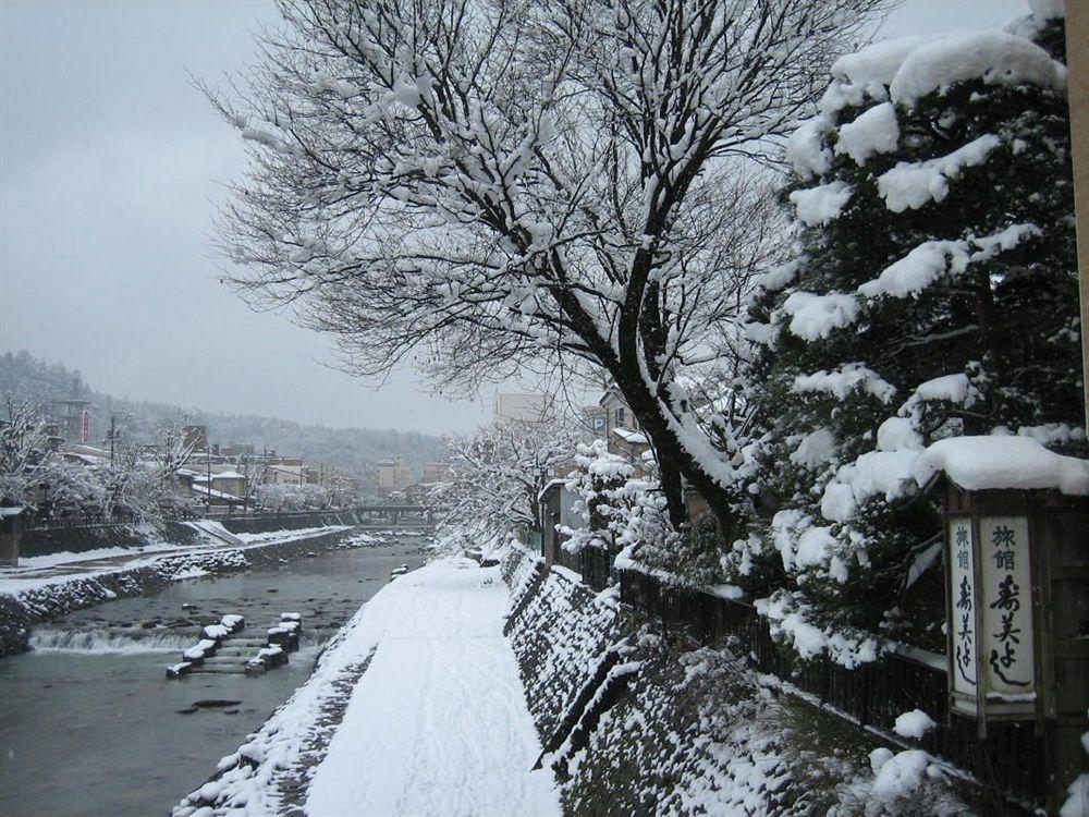 Sumiyoshi Ryokan Takayama  Bagian luar foto